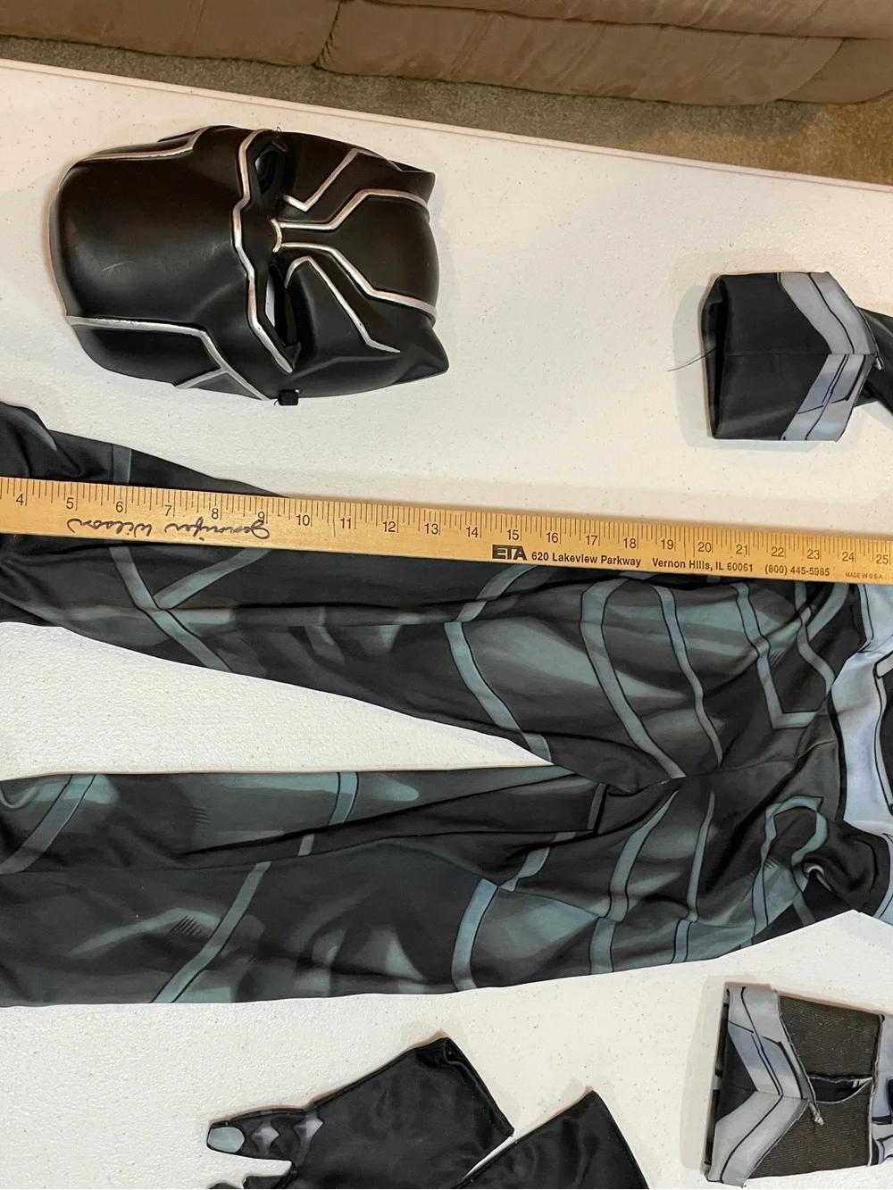 Marvel Black Panther Kids Muscled Superhero Costume - Black with Silver Accents - Picture 6 of 8